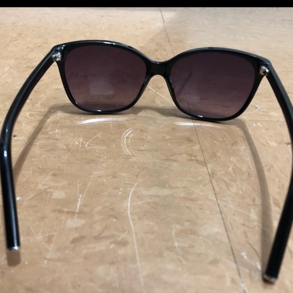 Marc Jacobs Sunglasses - Picture 2 of 4